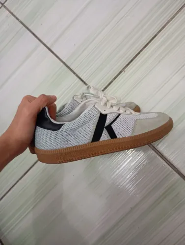 Tênis feminino