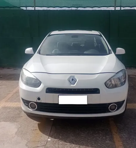 Renault Fluence Sedan Privilège 2.0 16V Flex AUT 2013