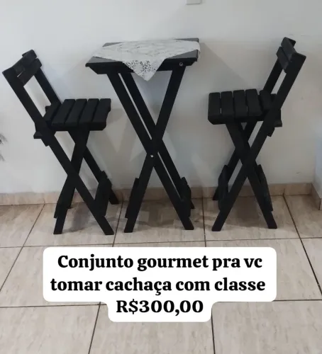 Conjunto de Mesa e cadeiras gourmet 