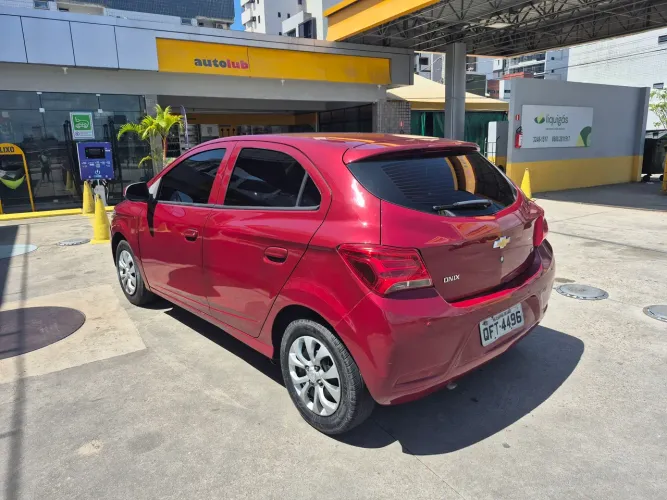 Chevrolet Onix Hatch LT 1.0 8V Flex Mec. 4P 2017