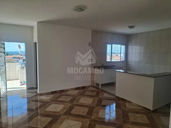 Casa de rua : / Residencial / Vila Santa Terezinha
