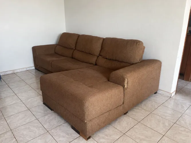 Sofá 3 lugares retrátil e reclinável - 1,95m