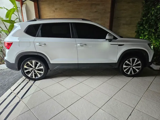 Volkswagen Taos Highline 1.4 250 TSI Flex AUT 2022