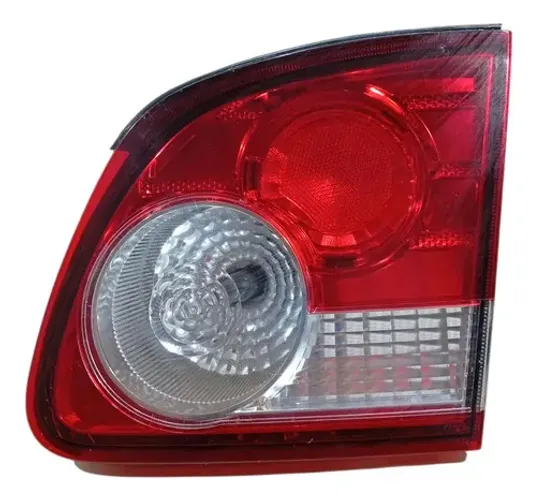Lanterna Tampa Traseira Direito Chevrolet Corsa Classic 2011 Direito/passageiro Vermelho