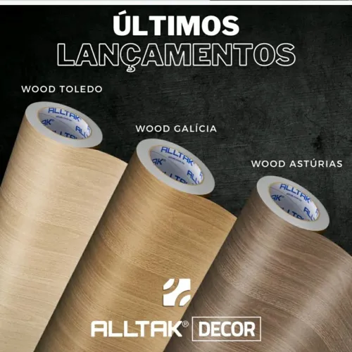 APLICAÇÃO DE PAPEL DE PAREDE ADESIVO <br>