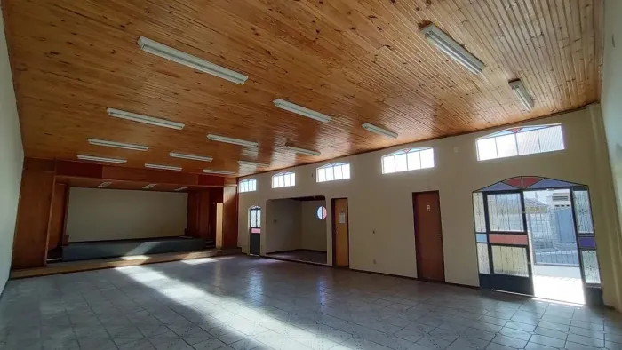 Sala Comercial para Venda em Barroso, Josefina Coelho de Souza, 1 dormitório, 2 banheiros