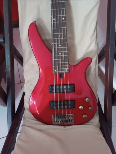 Contra Baixo Yamaha