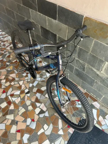 Bicicleta Caloi aro 24 Azul 21 marchas  (preço de desapego)
