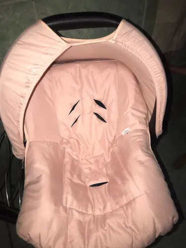 BEBÊ CONFORTO EM OTIMO ESTADO ( FALTANDO APENAS O CINTO ) 90 reais menor preço.