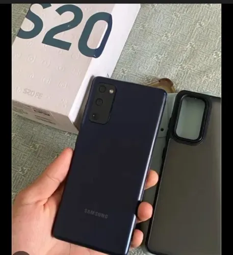 Celular Samsung S20 FE