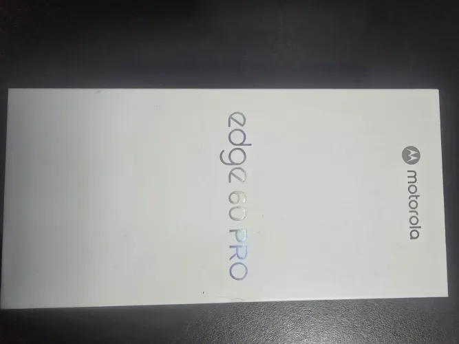 Motorola moto Edge 60 pro 12gb ram e 256 armazenamento