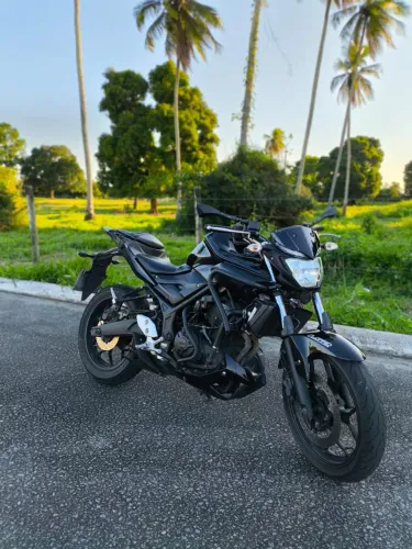 Yamaha MT-03 2018 - 39.000km - Com acessórios.