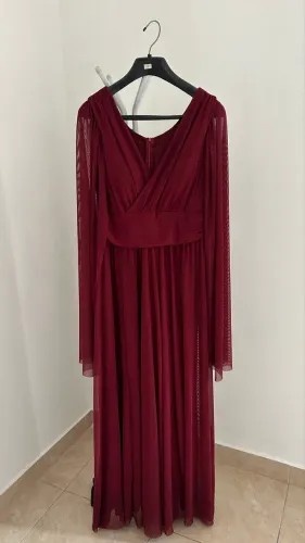 Vestido de festa longo Marsala