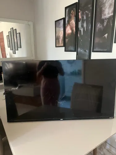 TV AOC Roku 42? com defeito