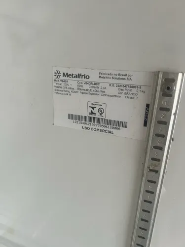 Freezer metal frio