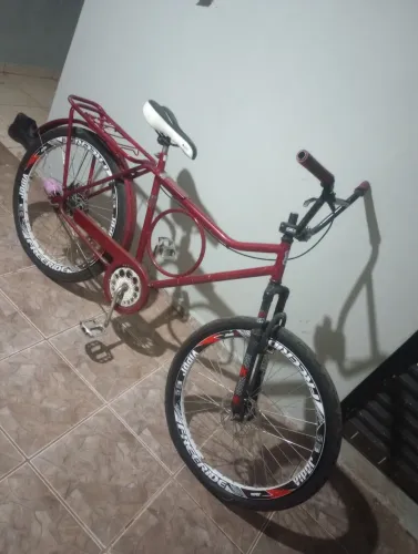 Vende-se Monark