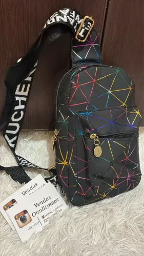 Bag peito impermeável holográfica