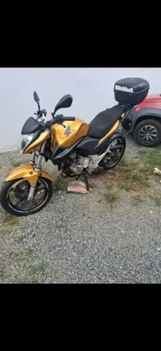 Cb 300