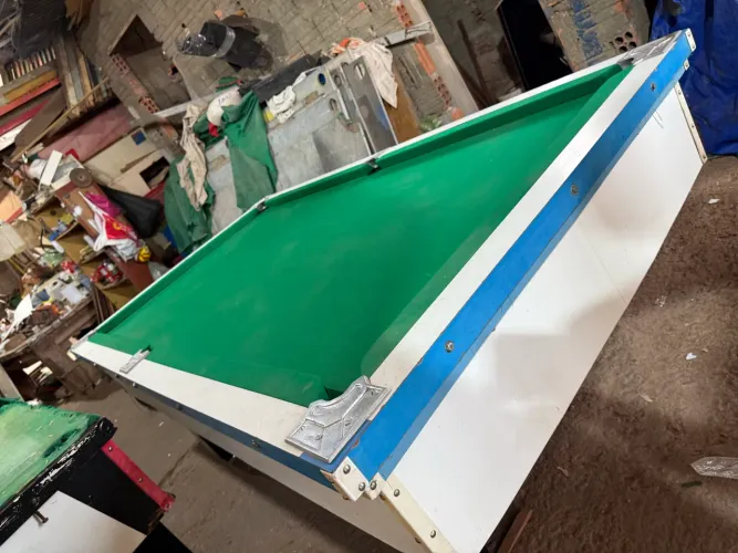 VENDO MESA DE SINUCA EM PERFEITO ESTADO DE CONSERVAÇÃO R$ 3900