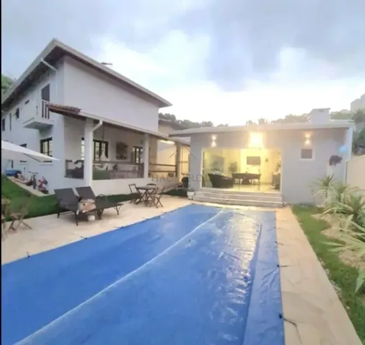 Casa para alugar em Cotia, Parque Frondoso, com 3 quartos, com 420 m², Condominio Parque F