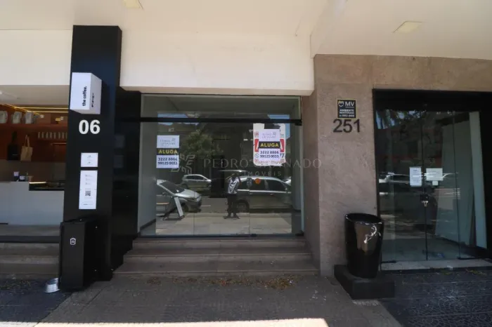 Sala Comercial na Avenida Duque de Caxias