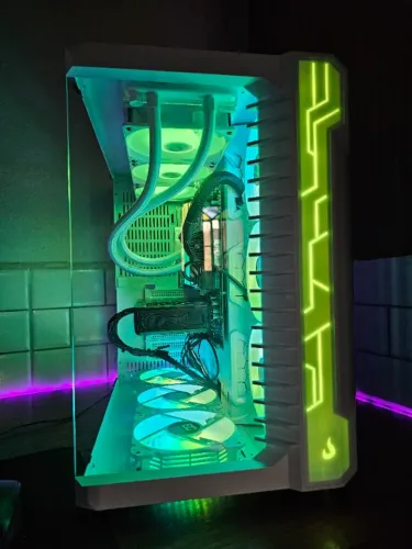 PC Gamer Moderno Branco sem igual na OLX