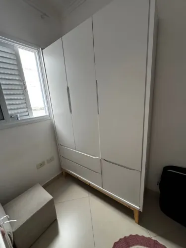 Berço Guarda Roupa Cômoda Poltrona Quarto completo 