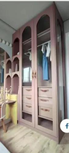 Quarto menina
