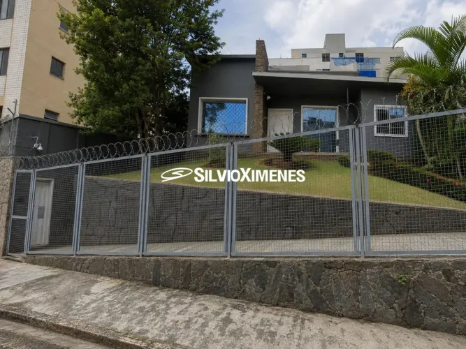 Casa com 4 quartos à Venda, Prado - Belo Horizonte