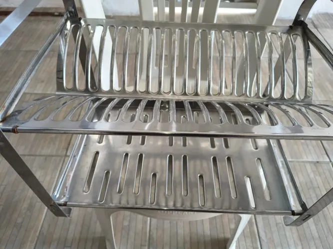 Escorredor de inox médio