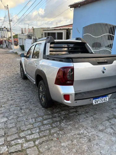 Renault Duster Oroch Dyna. 2.0 Hi-flex 16V Aut. 2020