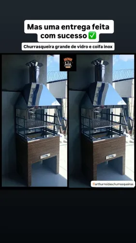 Churrasqueira pré moldada com vidro temperado e coifa inox