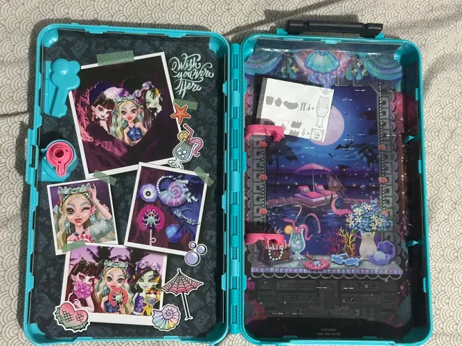 Caixa Lagoona Oásis Monster High