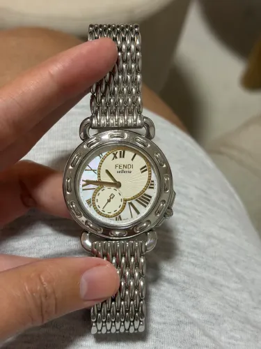 Relógio original Fendi edição exclusiva Selleria