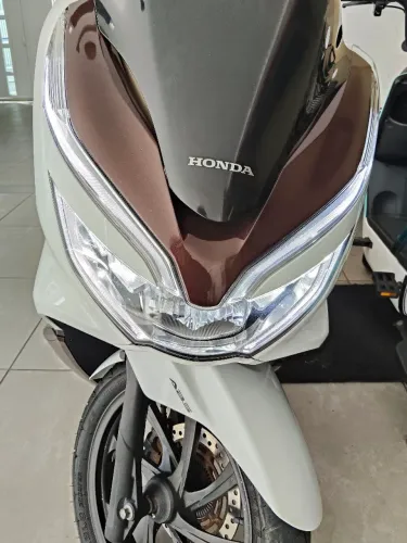 PCX DLX ABS