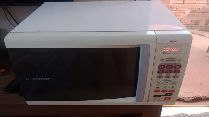 microondas grande 30 litros 127 w