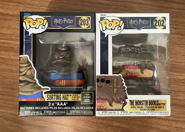 Funko Pop! Sorting Hat e The Monster Book - Harry Potter