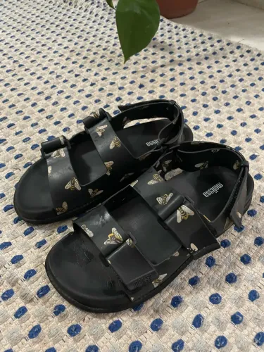 Melissa original tamanho 37