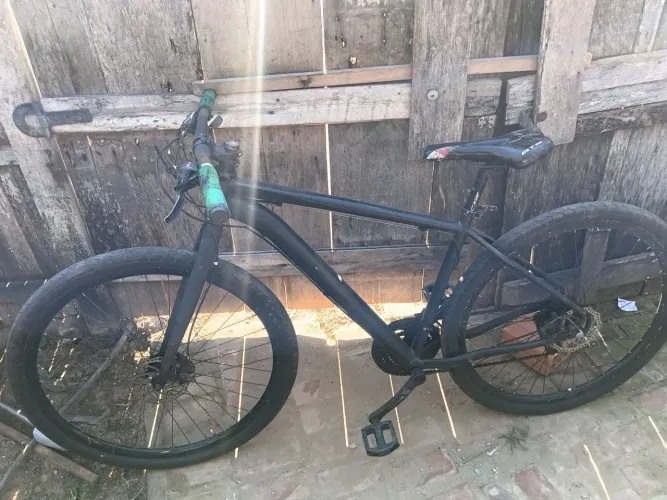 Bicicleta modelo shoot , 7 machas.