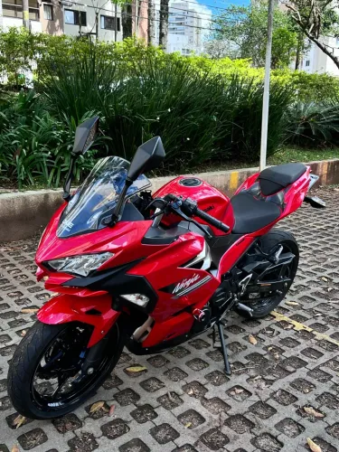 Kawasaki Ninja 400 2021