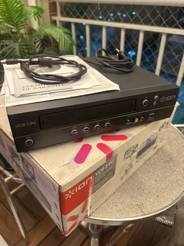 Vendo conversor digital de fitas VHS para computador, modelo ION VCR 2 PC.