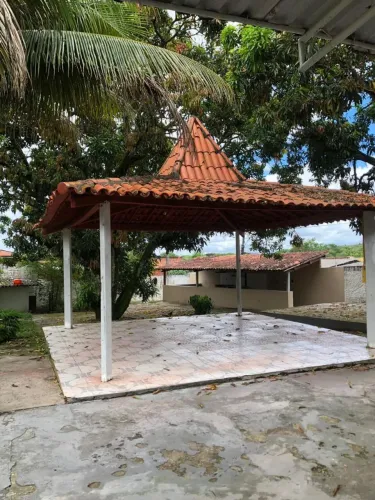 Aluga-se Espaço de eventos camacari /ba localizado GLEBA E