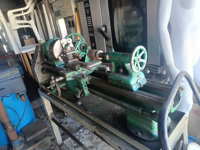 Torno de bancada Sanches blanes