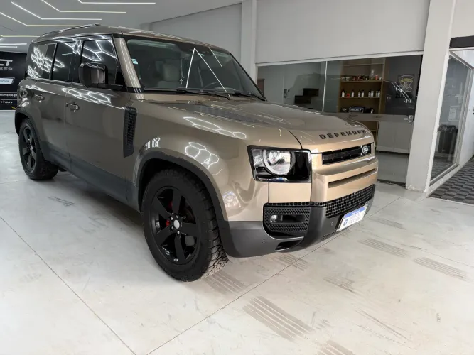Land Rover Defender 110 2.0 Turbo HSE SI4 AUT 2022