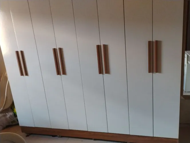 Guarda roupa MDF com 4 portas (preço negociável)
