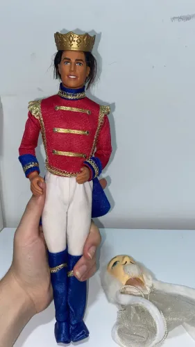 Boneco Ken Barbie O Quebra Nozes