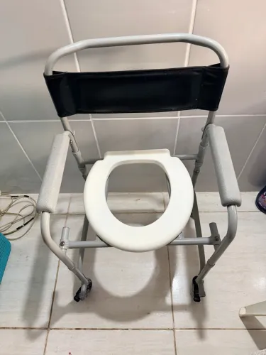 Cadeira de banho para idoso