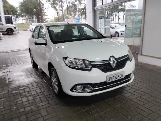 Renault Logan Dynamique Hi-flex 1.6 8V 4P 2014