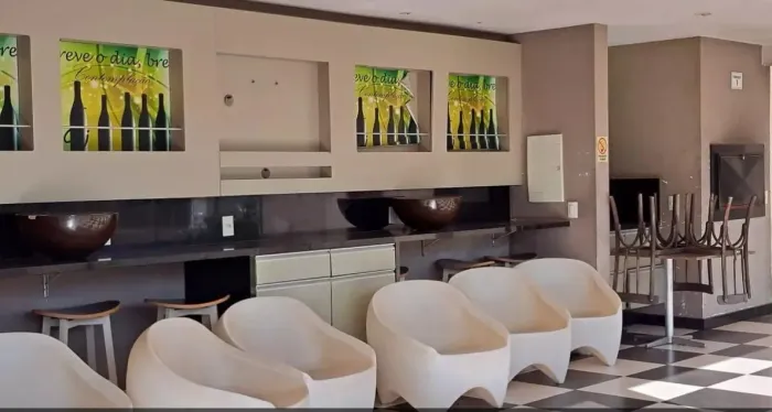 Apartamento para Venda em Porto Alegre, Humaitá, 3 dormitórios, 1 suíte, 2 banheiros, 1 va