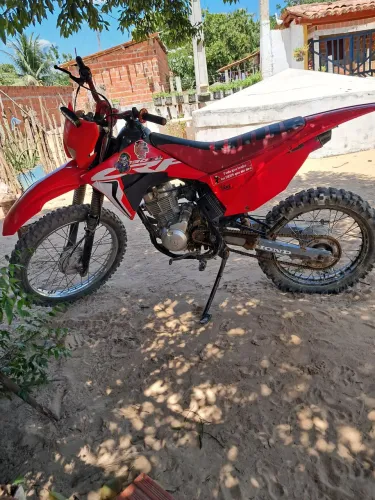 Vende-se Bros NXR pra trilha